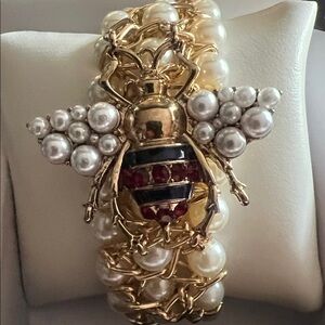 Gold and Pearl Bee Bracelet